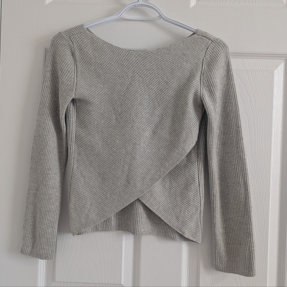 Babaton Aritzia Heather Grey Ribbed Wool Linen Knit Wrap Back Sweater Preppy XS